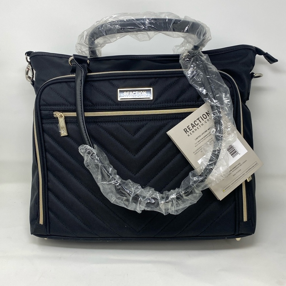 Reaction Kenneth Cole Bag